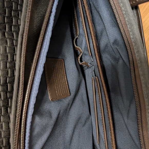 TUMI Alpha 3 Triple Compartment Briefcase/Computer Bag - Picture 7 of 10
